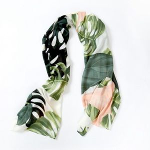 Brand new Virginia Wolf Wrap new with tags!